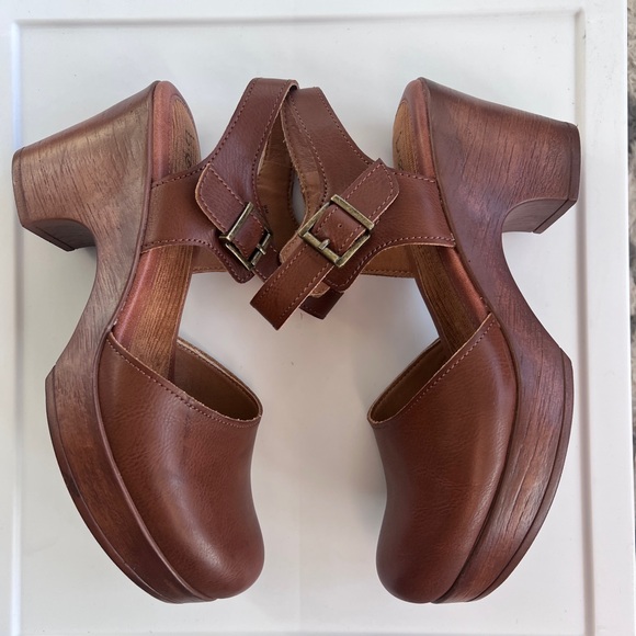 B.O.C by Born brown Natasha clog size 9 - Picture 3 of 7